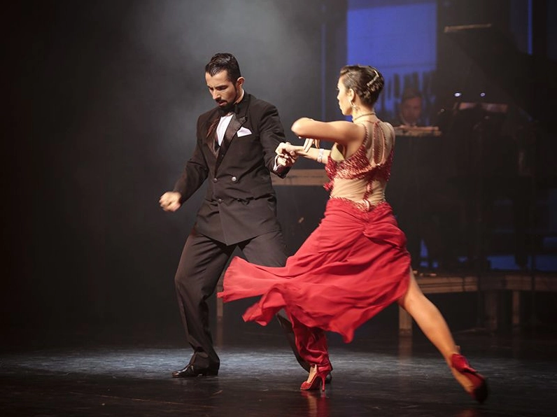 at-nuoc-nao-la-que-huong-cua-ieu-nhay-tango_437