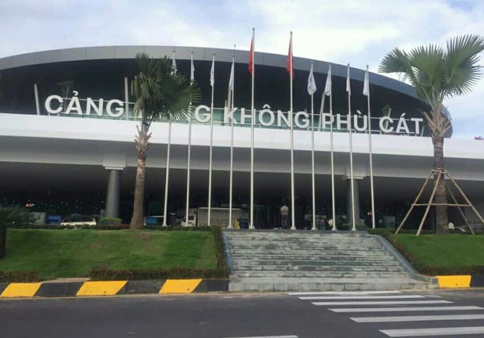 Bên trong nhà ga Sân bay Phù Cát