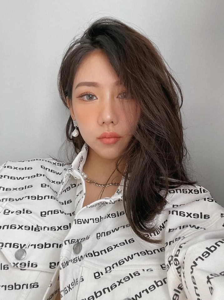 Ca sĩ Min trong MV
