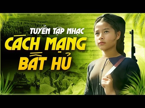 Ca sĩ thể hiện bài hát cách mạng