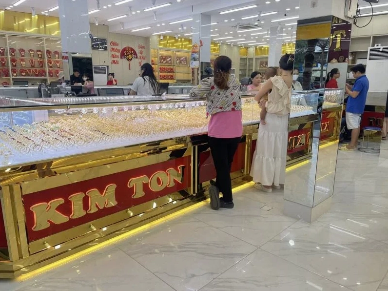 Các mẫu trang sức cưới tại Tiệm Vàng Kim Tôn Long Thành