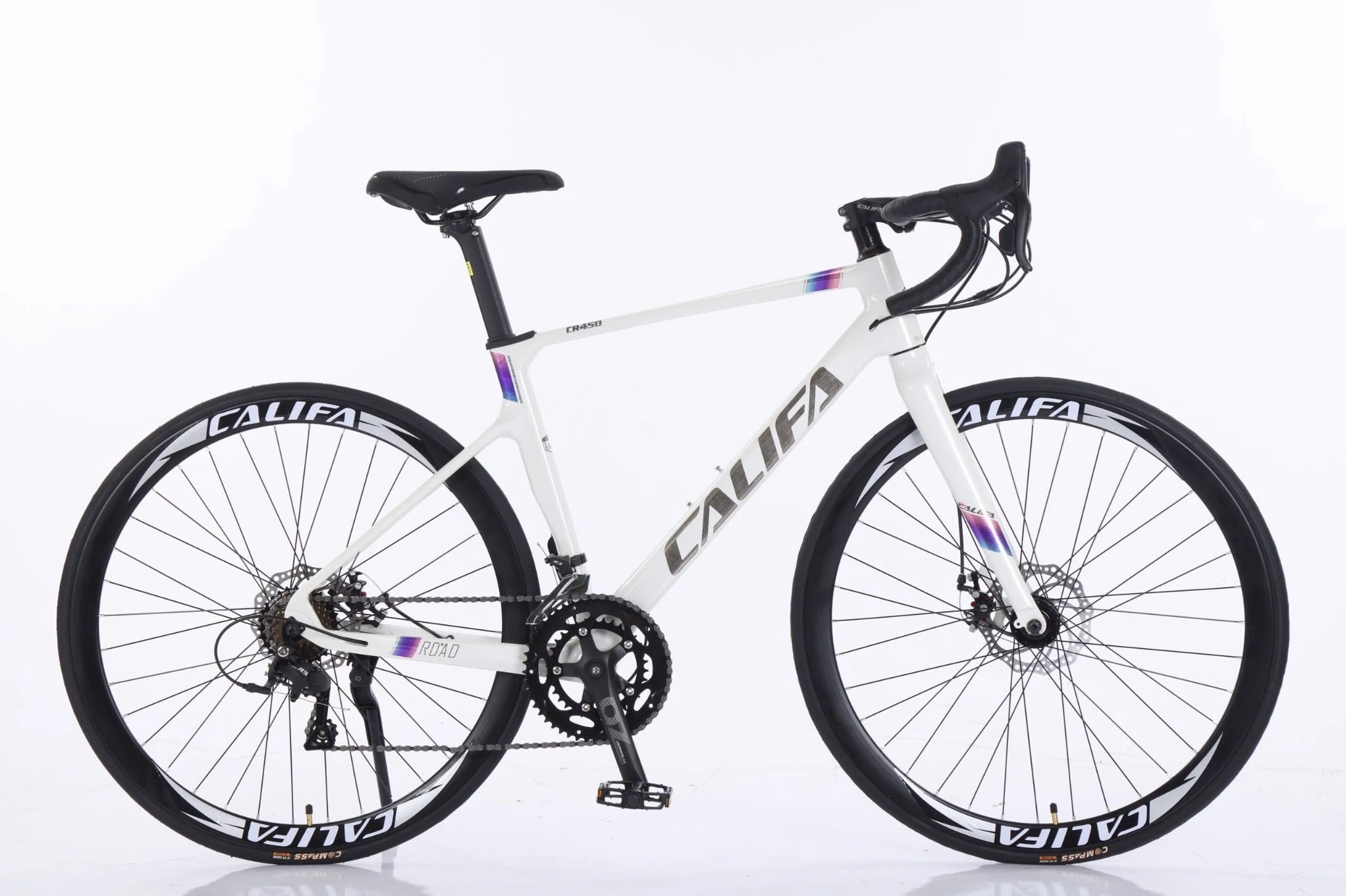 Cận cảnh chi tiết xe đạp Califa