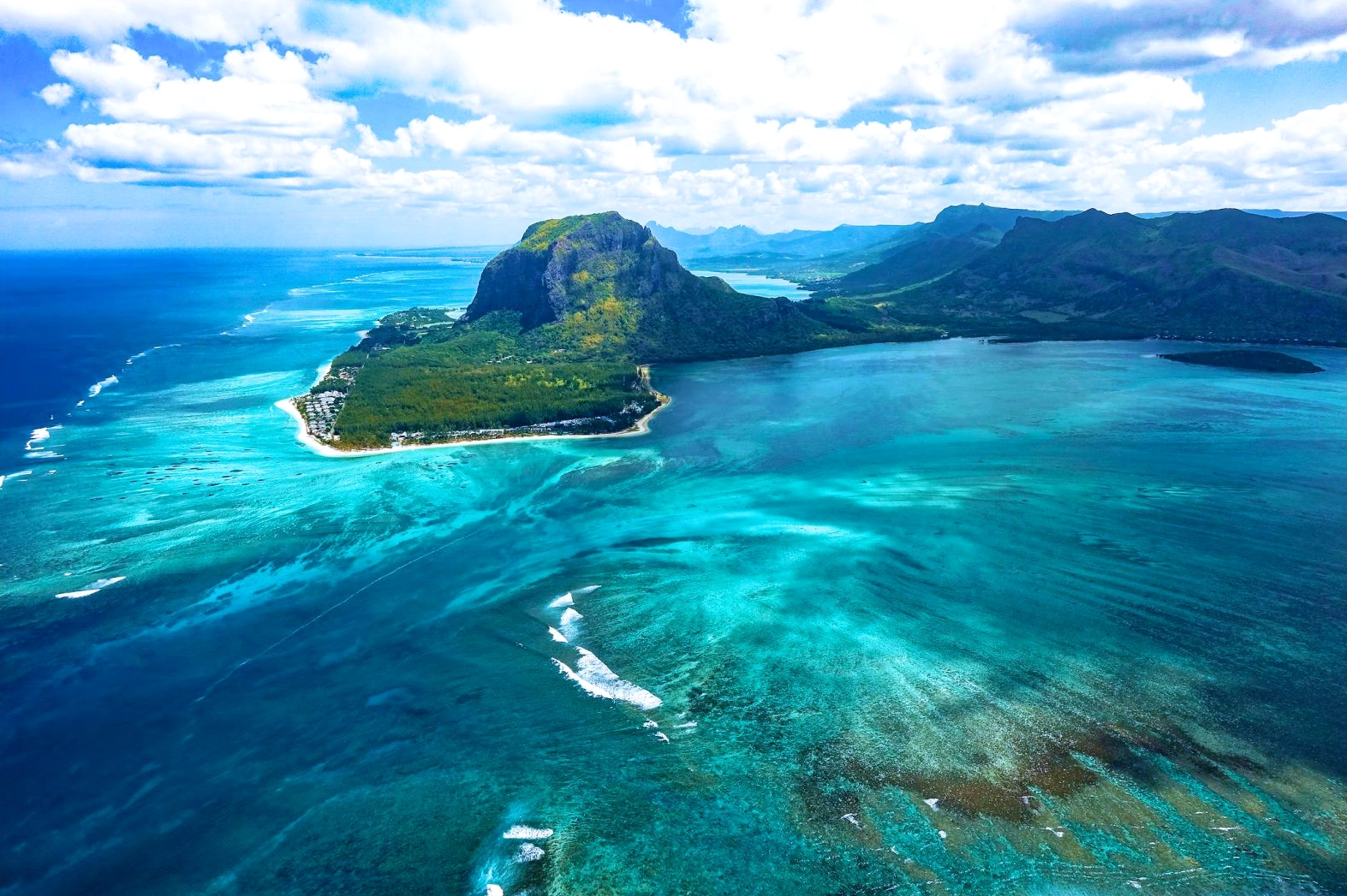 Cảnh quan tuyệt đẹp của Maldives