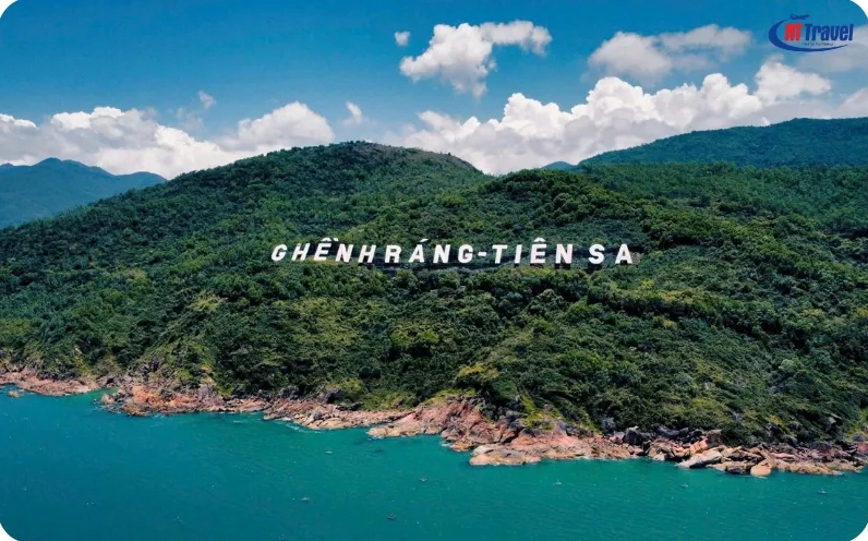 Cảnh quan tuyệt đẹp tại Ghềnh Ráng Tiên Sa