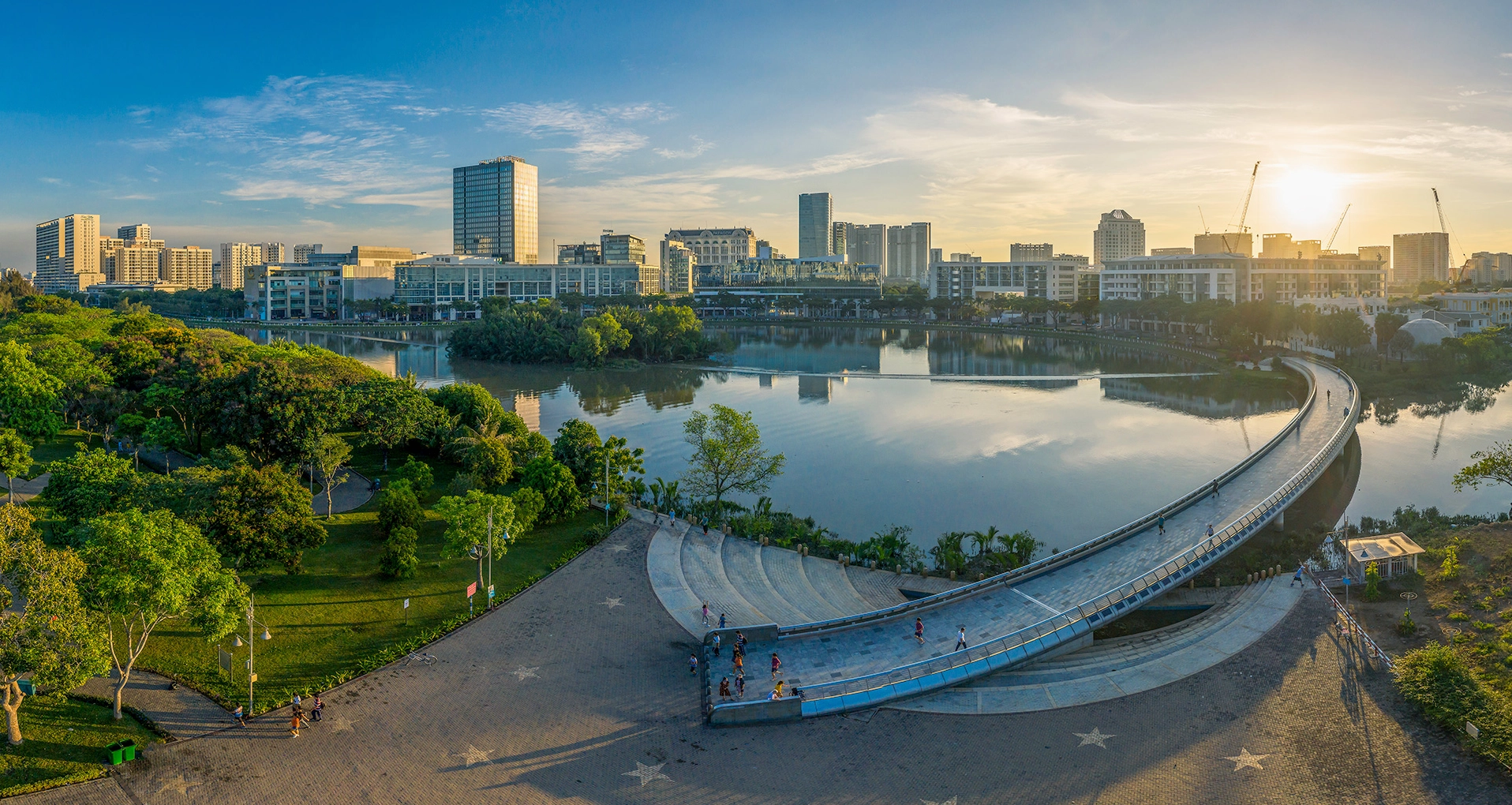 Cầu Ánh Sao Phú Mỹ Hưng về đêm