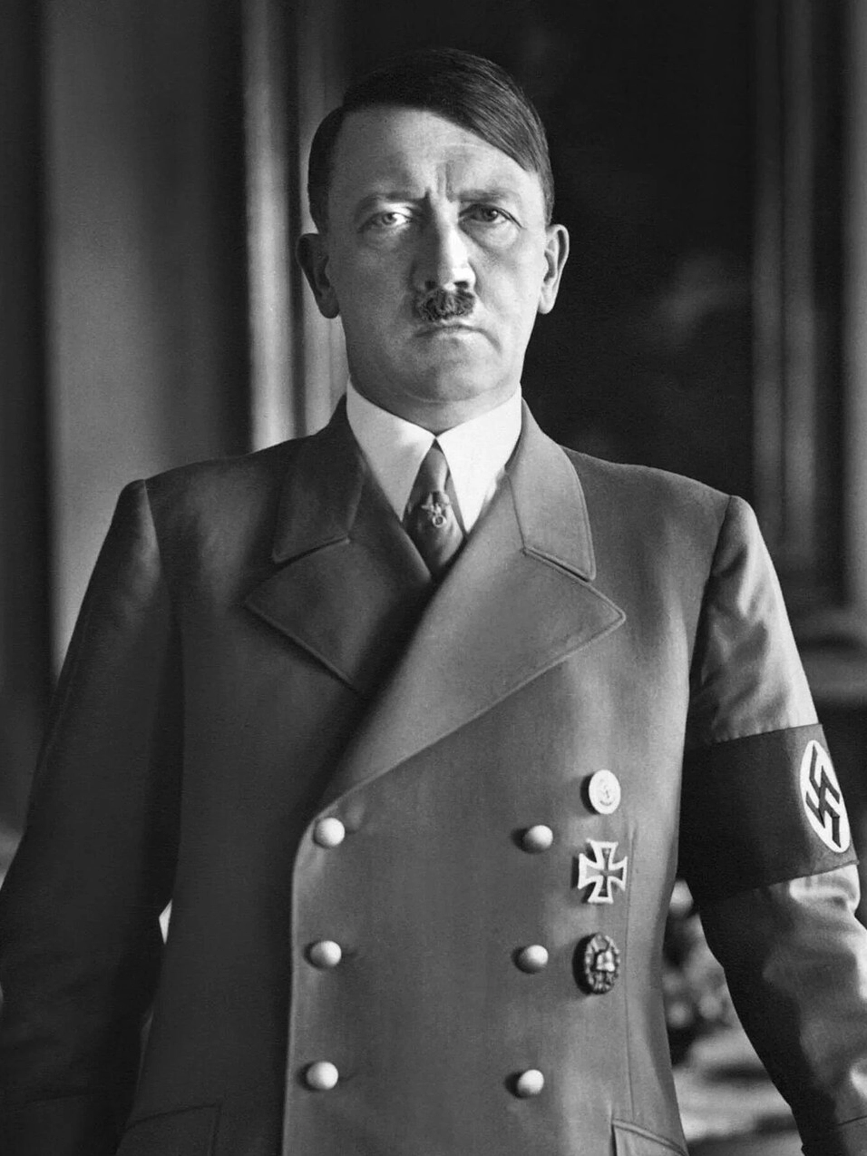Chân dung Adolf Hitler