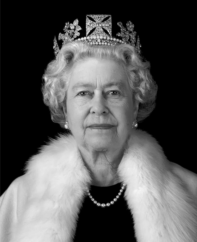 Chân dung Nữ Hoàng Elizabeth II