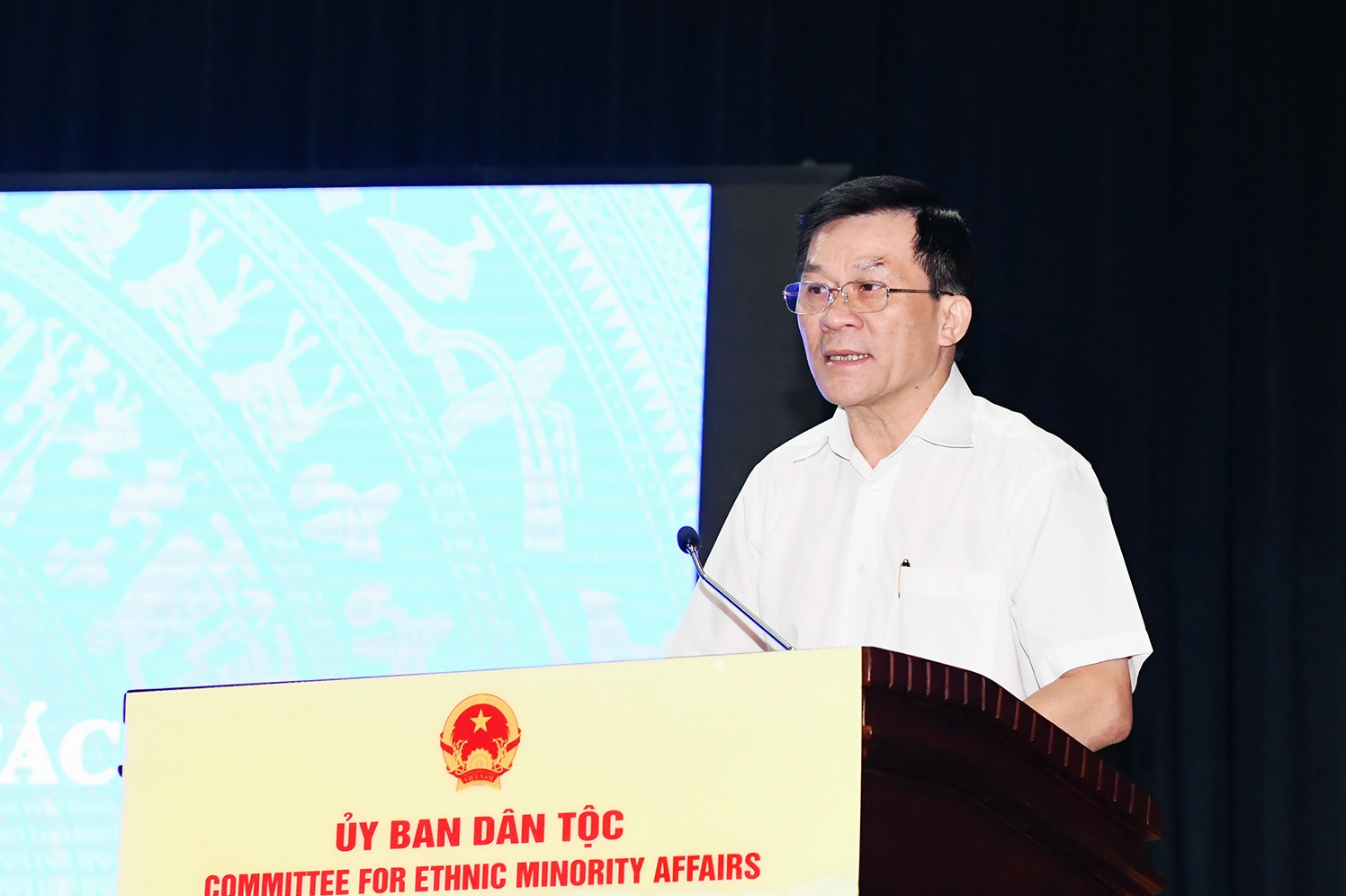 Chân dung ông Nông Quốc Tuấn