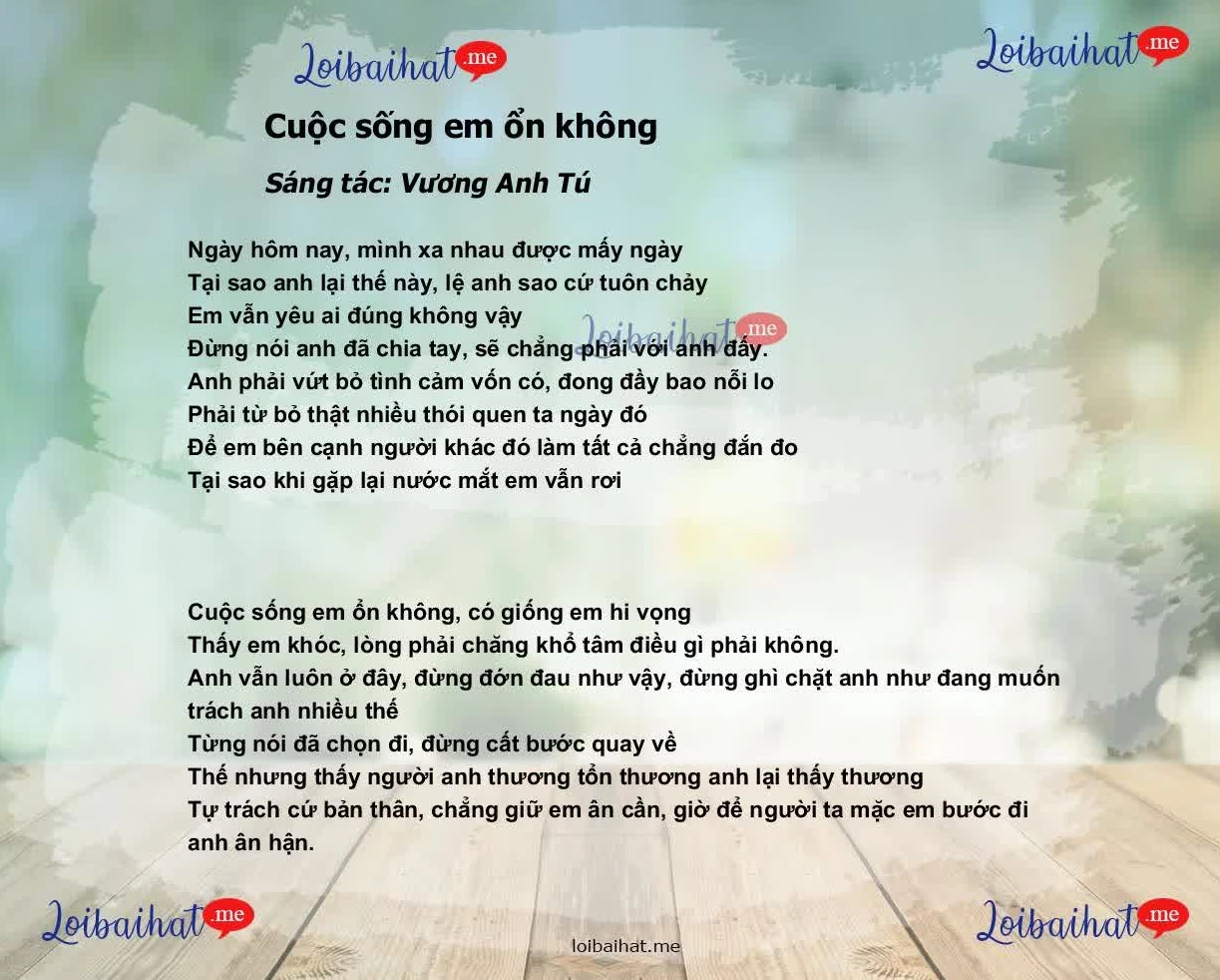 Chàng trai ngồi một mình trong căn phòng tối