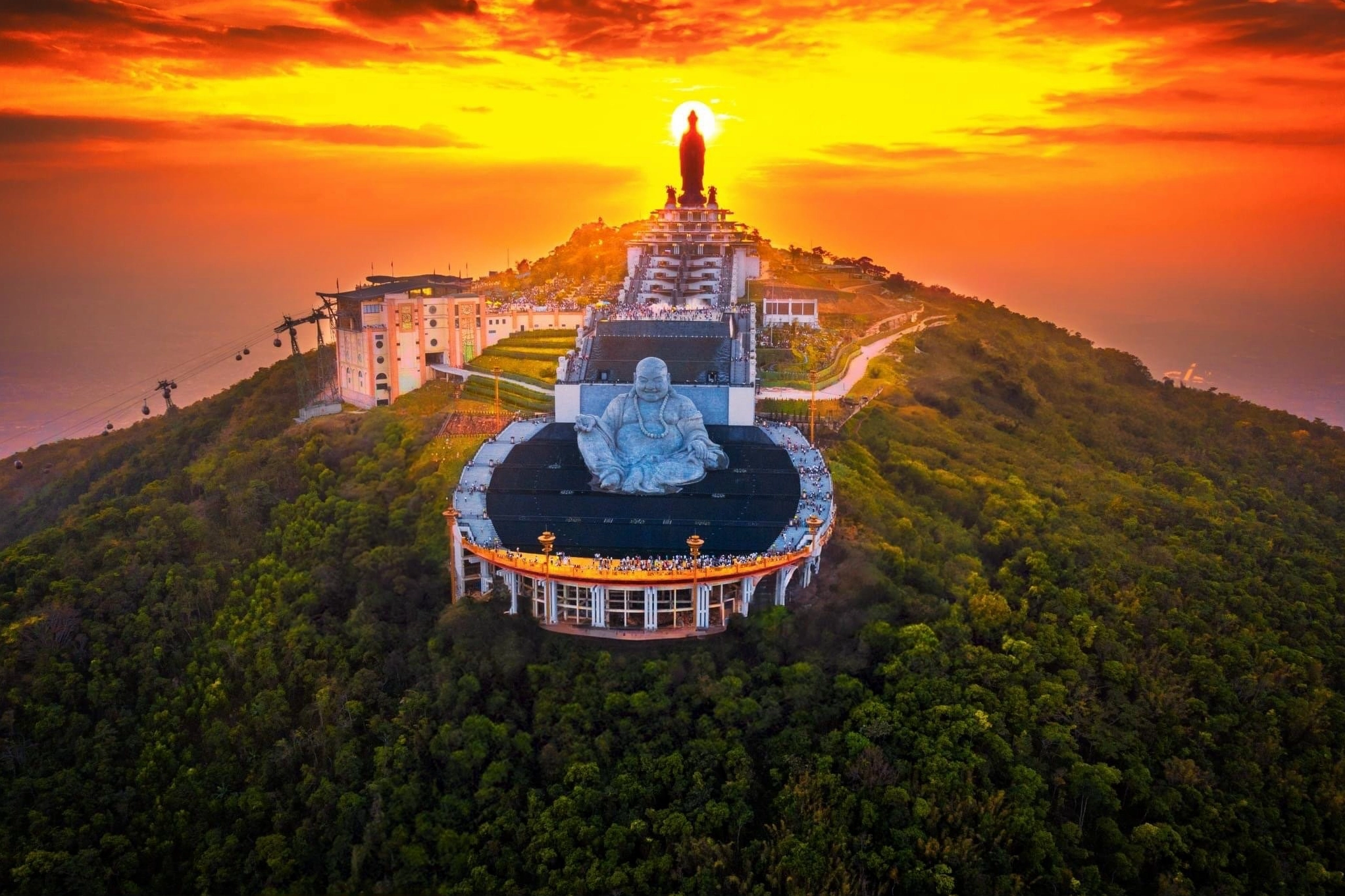 Chùa Bà trên núi Bà Đen