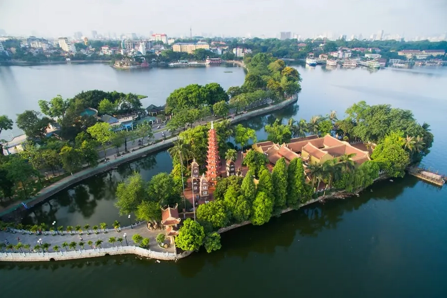 chua-tran-quoc-nam-o-au-tai-viet-nam-kham-pha-tu-a-z_580