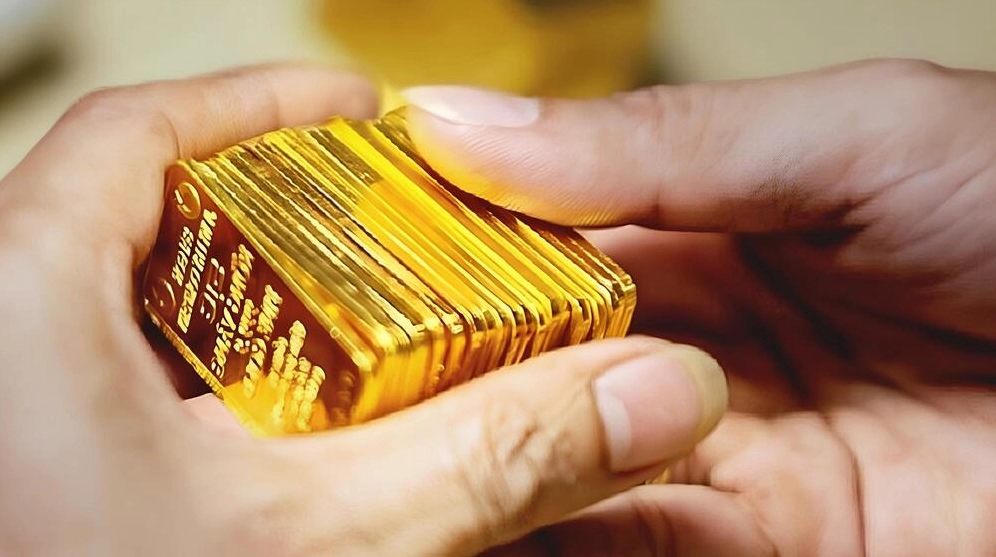 Có nên mua 10 cây vàng để tích trữ hay không?