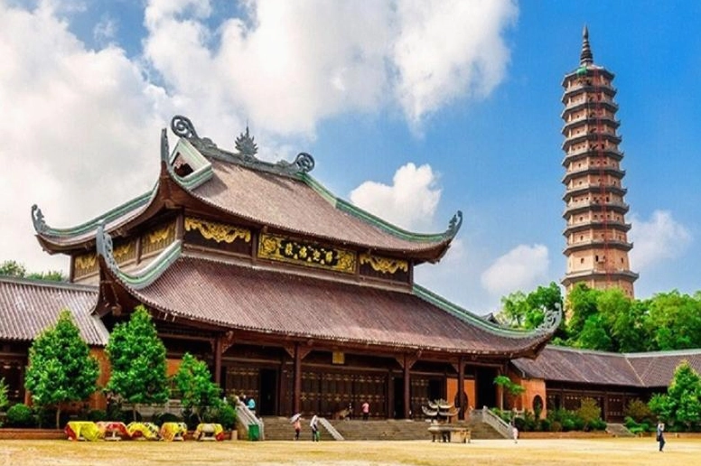 Cổng Tam Quan Chùa Bái Đính