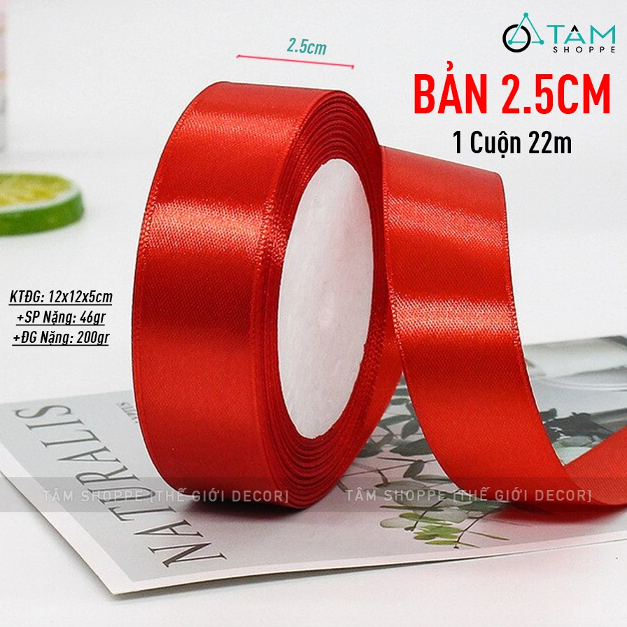 Cuộn dây ruy băng satin màu đỏ
