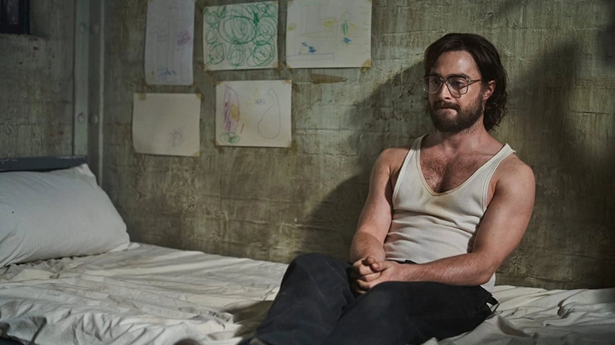 Daniel Radcliffe trong phim Miracle Workers