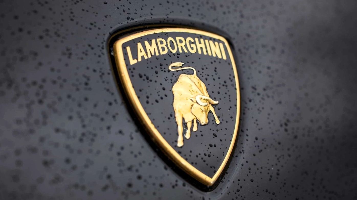 Dây chuyền sản xuất xe Lamborghini
