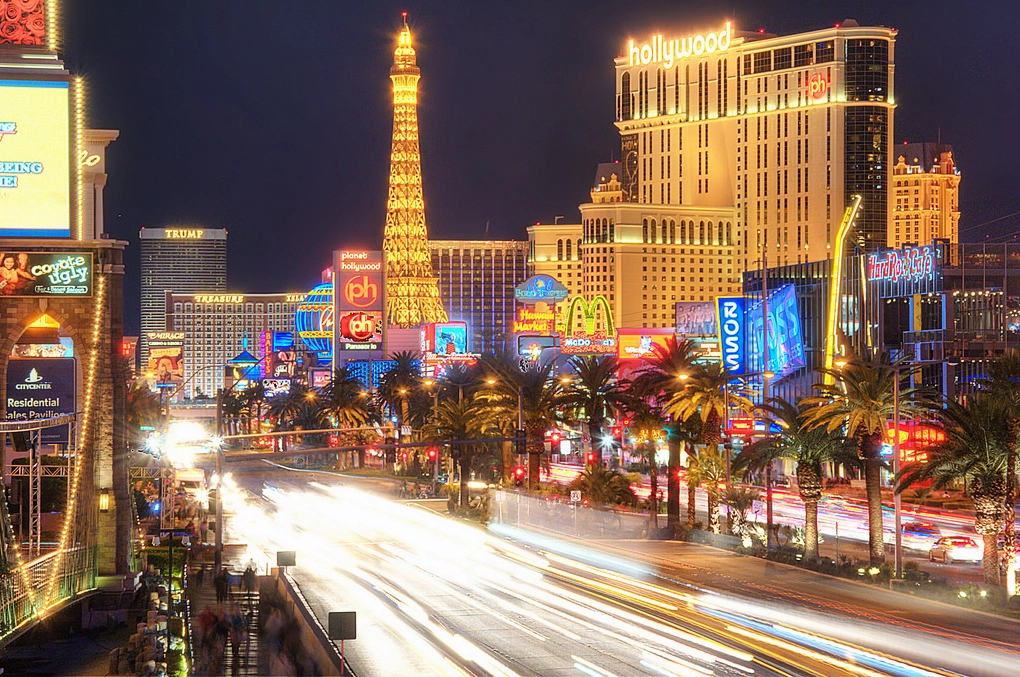 Du khách tham quan Las Vegas