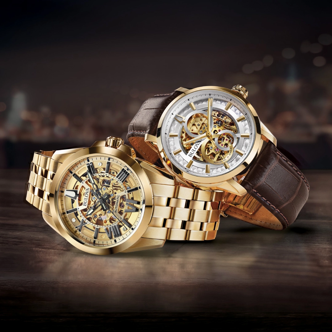 Đeo đồng hồ Bulova trên tay