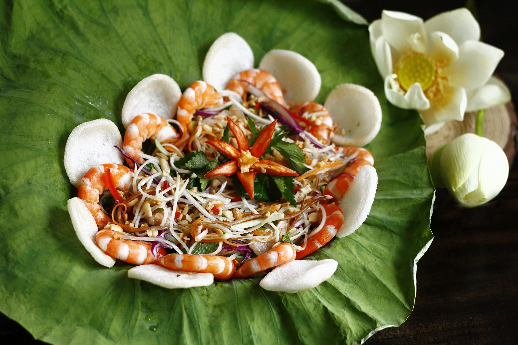Gỏi đu đủ với các nguyên liệu tươi ngon