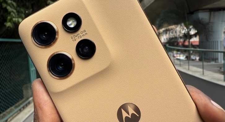 Hình ảnh minh họa các sản phẩm Motorola qua các thời kỳ