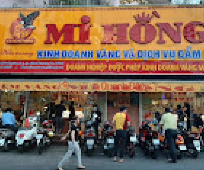 Không gian cửa hàng Mi Hồng sang trọng