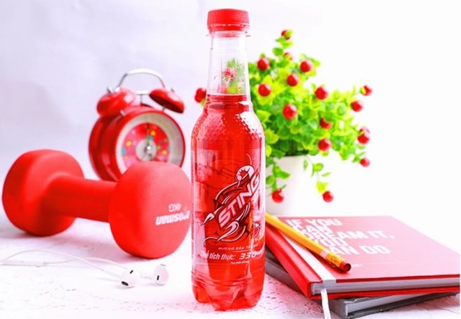 Lon nước tăng lực Sting