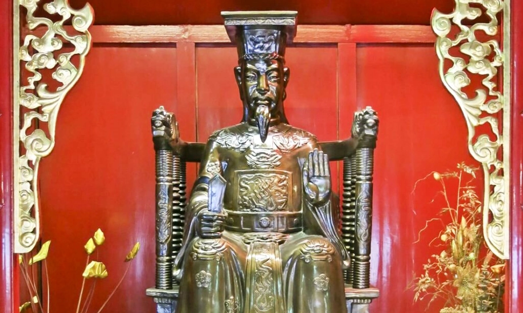 ly-thanh-tong-vi-vua-anh-minh-khai-sang-nen-van-minh-ai-viet_367