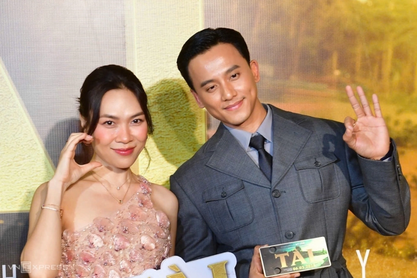 Mai Tài Phến trong một buổi chụp hình