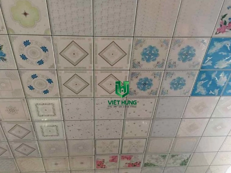 Mẫu la phông nhựa thả 60x60 hoa văn 3D