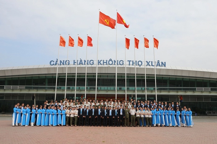 Máy bay đang cất cánh tại Sân bay Thọ Xuân