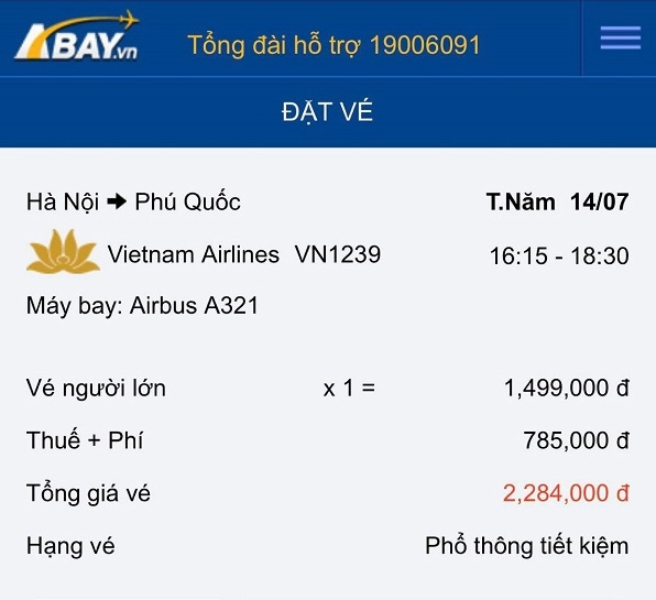 Máy bay hạ cánh tại sân bay Phú Quốc
