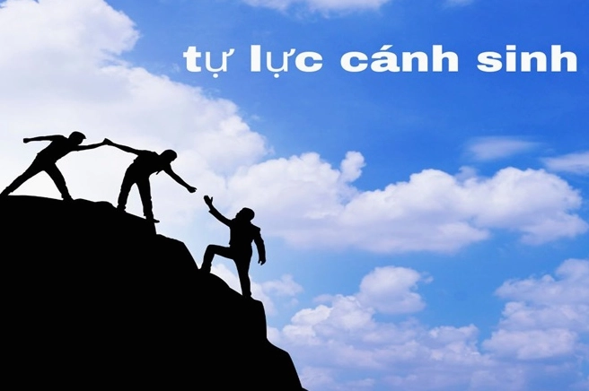 Người đang vươn lên khỏi khó khăn