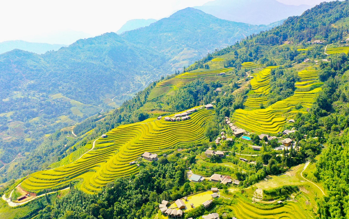 Người dân tộc thiểu số tại chợ phiên Hoàng Su Phì