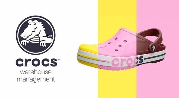 Đôi giày Crocs Classic Clog màu sắc tươi sáng