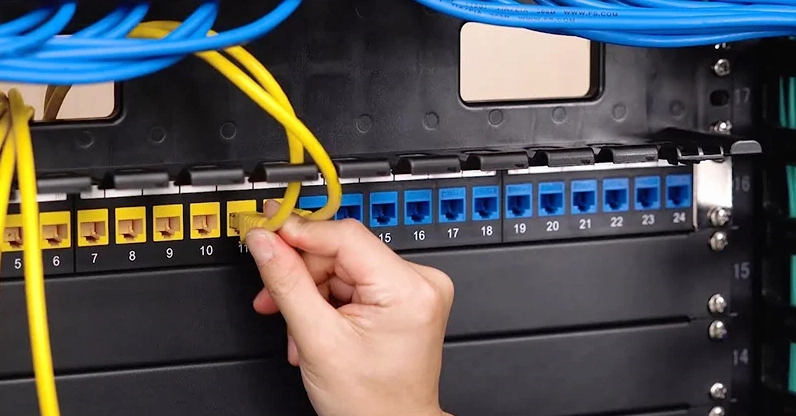 Patch Panel trong mạng máy tính