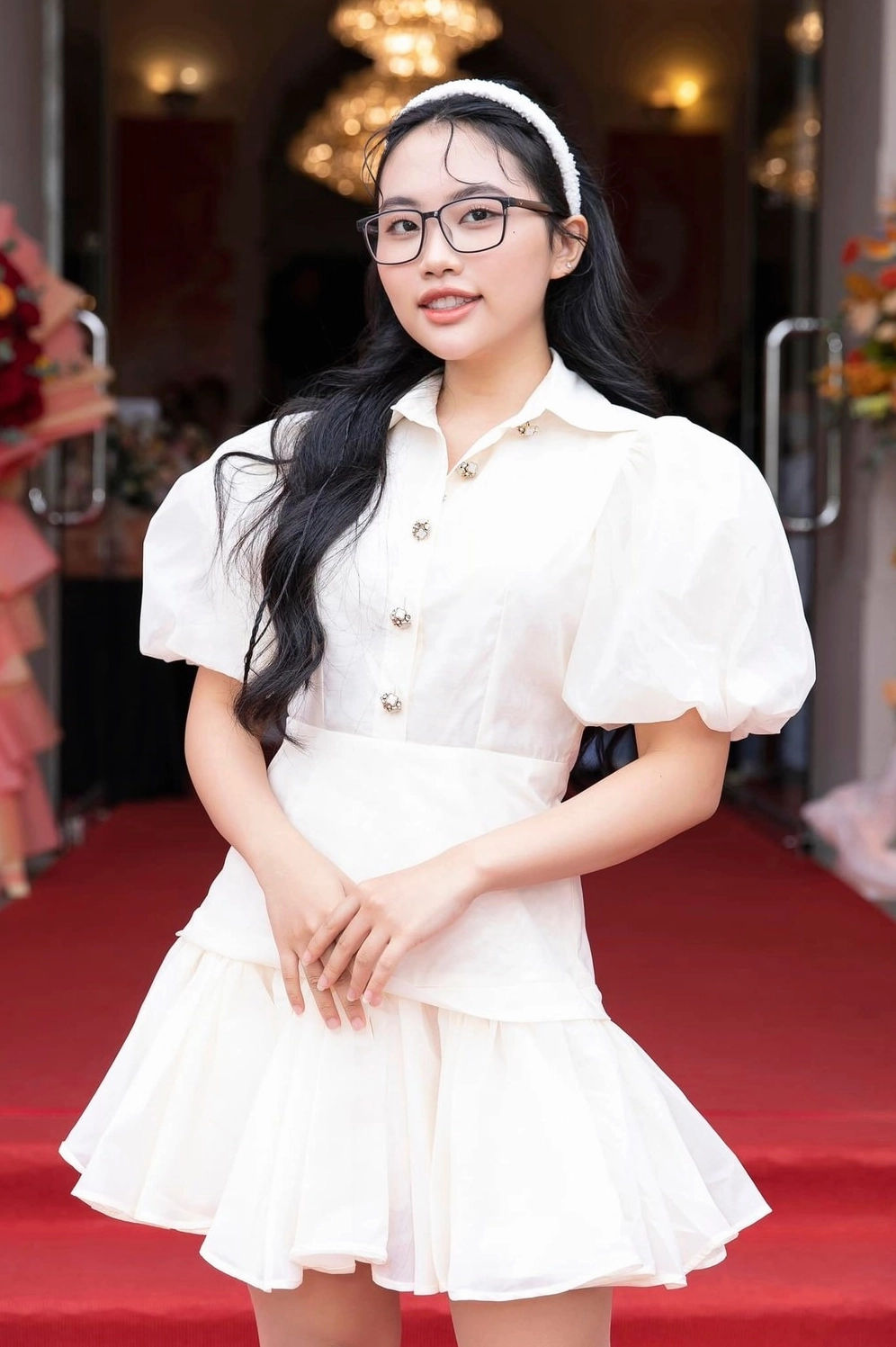 Phương Mỹ Chi với phong cách biểu diễn tự tin
