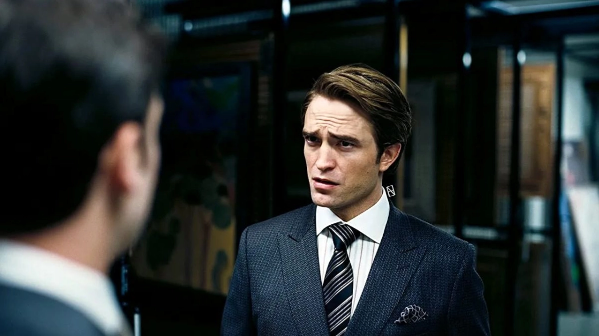 Robert Pattinson trong phim Cosmopolis