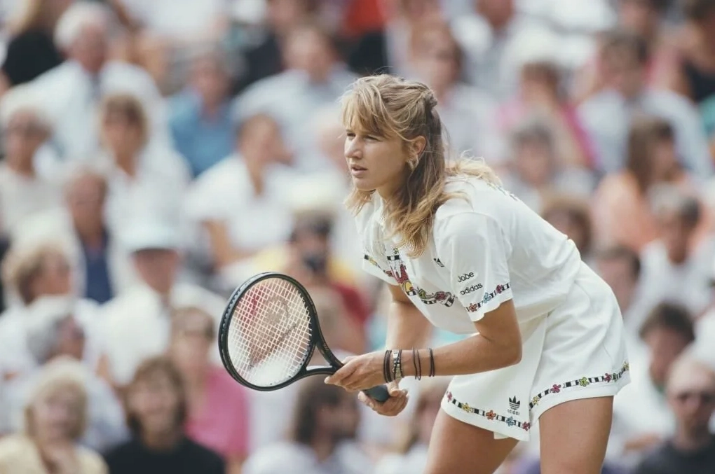 Steffi Graf trong trang phục thi đấu