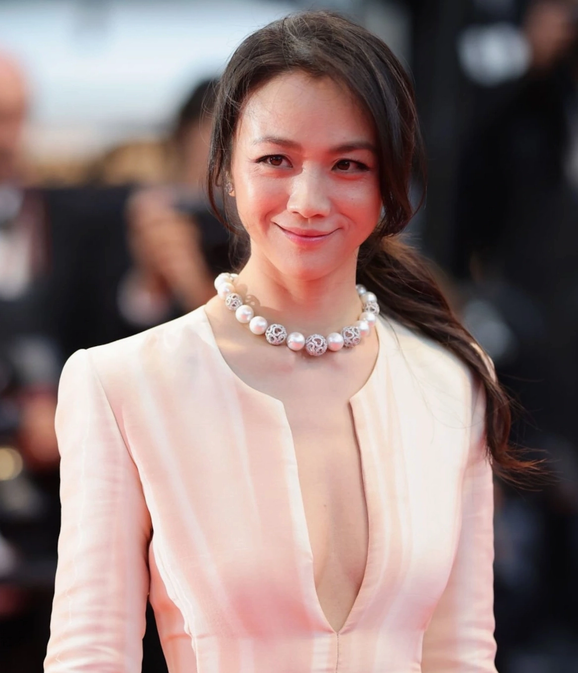 thang-duy-2026-su-lot-xac-cua-bieu-tuong-ien-anh-chau-a_874