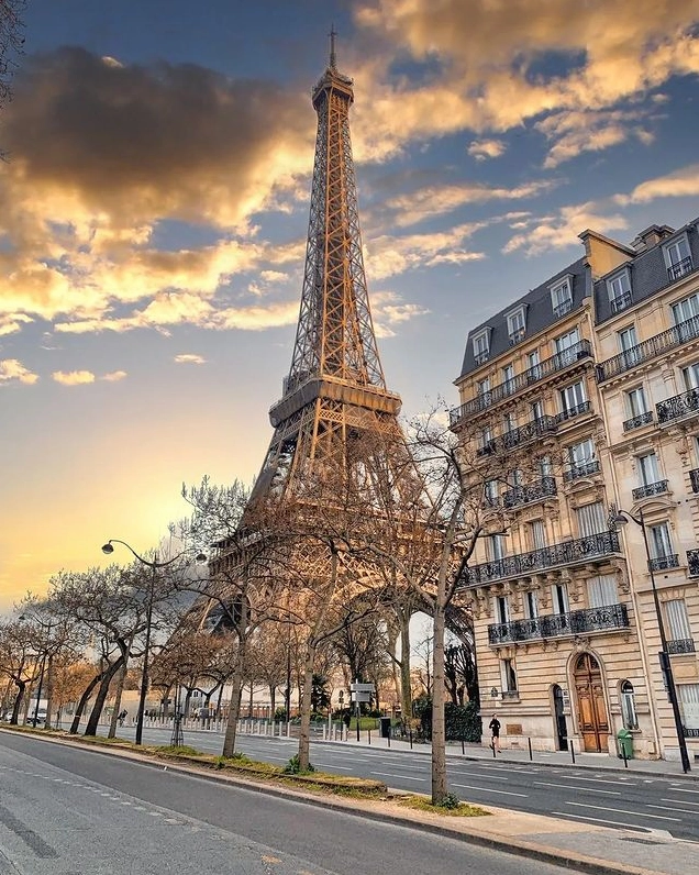 thap-eiffel-o-nuoc-nao-kham-pha-bieu-tuong-paris-2026_351