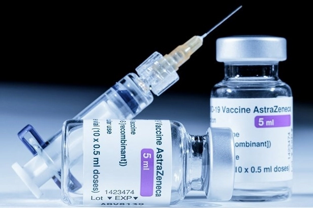 Thông tin về tác dụng phụ của vaccine AstraZeneca