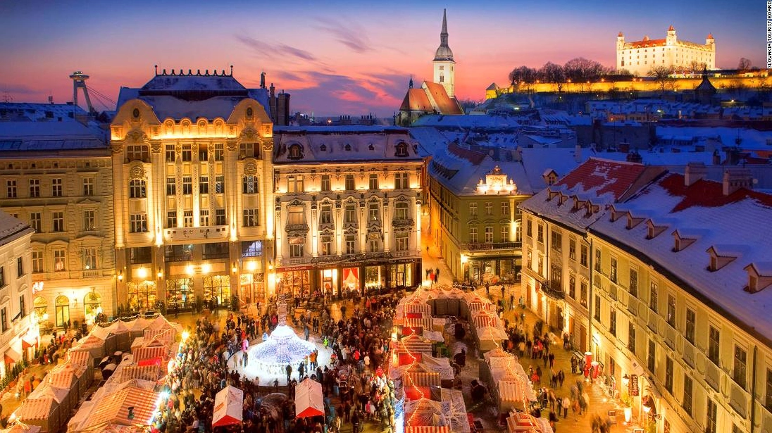 Thủ đô Bratislava nhìn từ trên cao