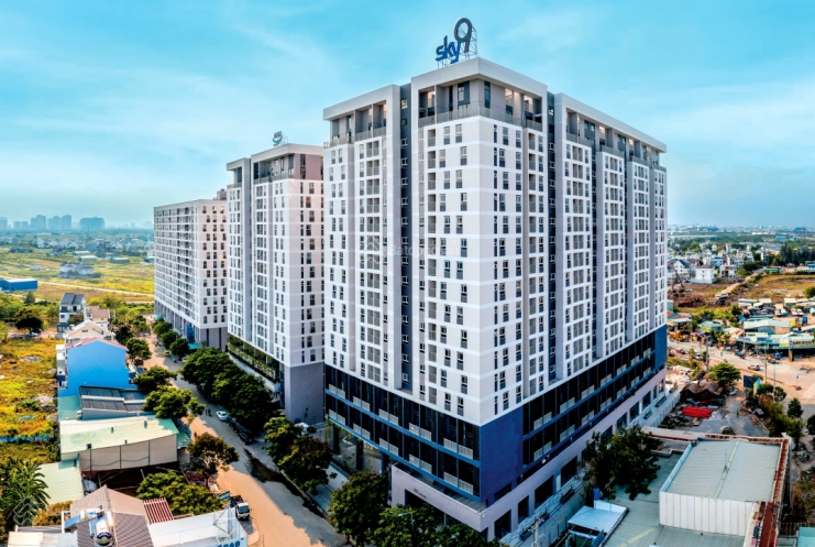 Tiện ích hồ bơi tại Sky 9