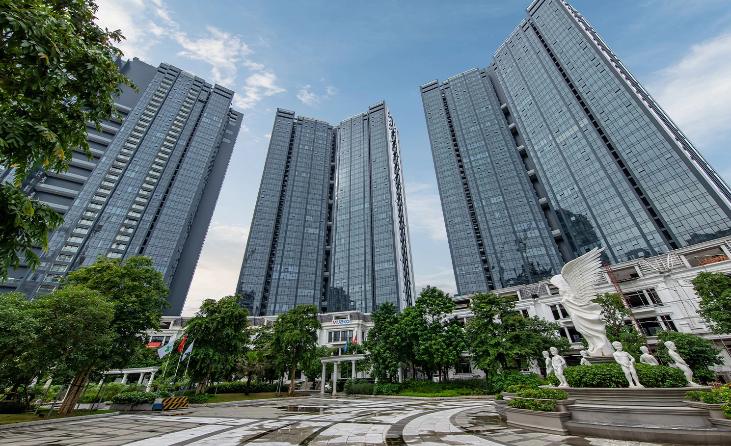 Tòa căn hộ Sunshine City Ciputra