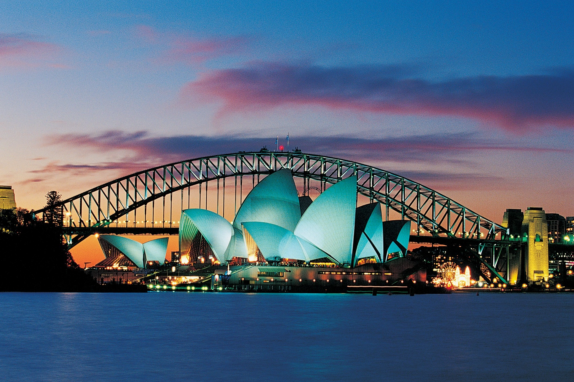 Toàn cảnh Nhà hát Opera Sydney và Cầu Cảng