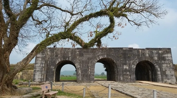 Toàn cảnh Thành Nhà Hồ nhìn từ trên cao