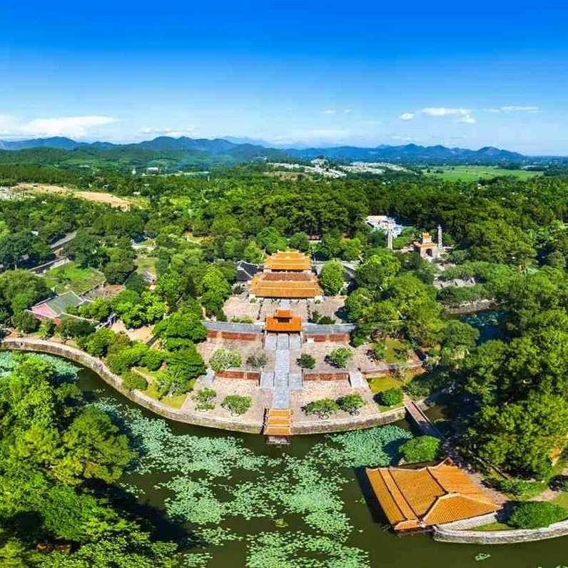 Tổng quan Lăng Tự Đức nhìn từ trên cao