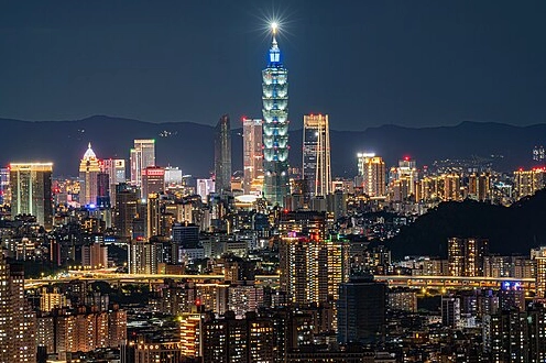 Đường chân trời Taipei về đêm