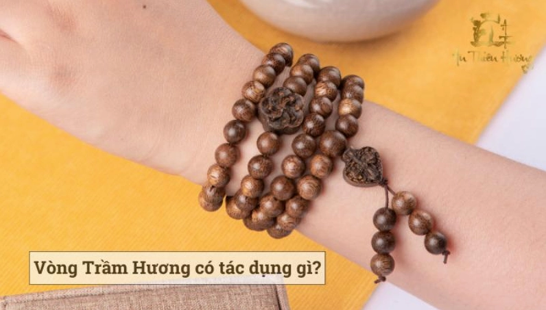 Vòng trầm hương đeo thường xuyên
