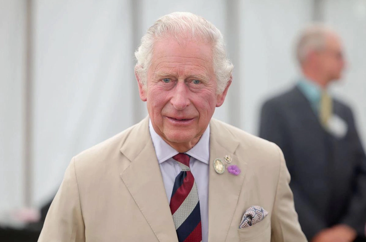 Vua Charles III trong một sự kiện chính thức